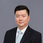 苑宇衡正方形.png