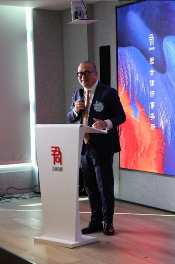 1768981342834799.png 6e396250e380292bf732bb589a873218.png